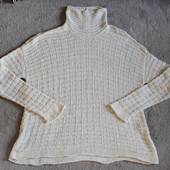 Eileen Fisher - Specialty Stitch Waffle Knit Organic Cotton Turtleneck - Large - Picture 7 of 11